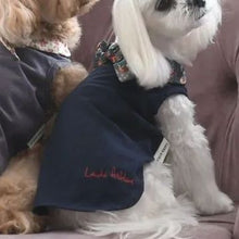 画像をギャラリービューアに読み込む, LAURA ASHLEY&lt;br&gt;プリントスカーフ Ｔシャツ(NV)
