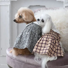 画像をギャラリービューアに読み込む, LAURA ASHLEY&lt;br&gt;スモッキング刺繍ワンピース(BR)
